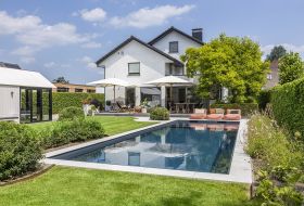 Dhaenens Pools & Gardens