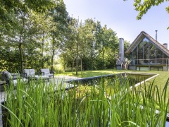 Cools Tuinaanleg bvba Zwemvijver als blikvanger