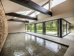 Biopool Uniek binnenbad met beweegbare bodem